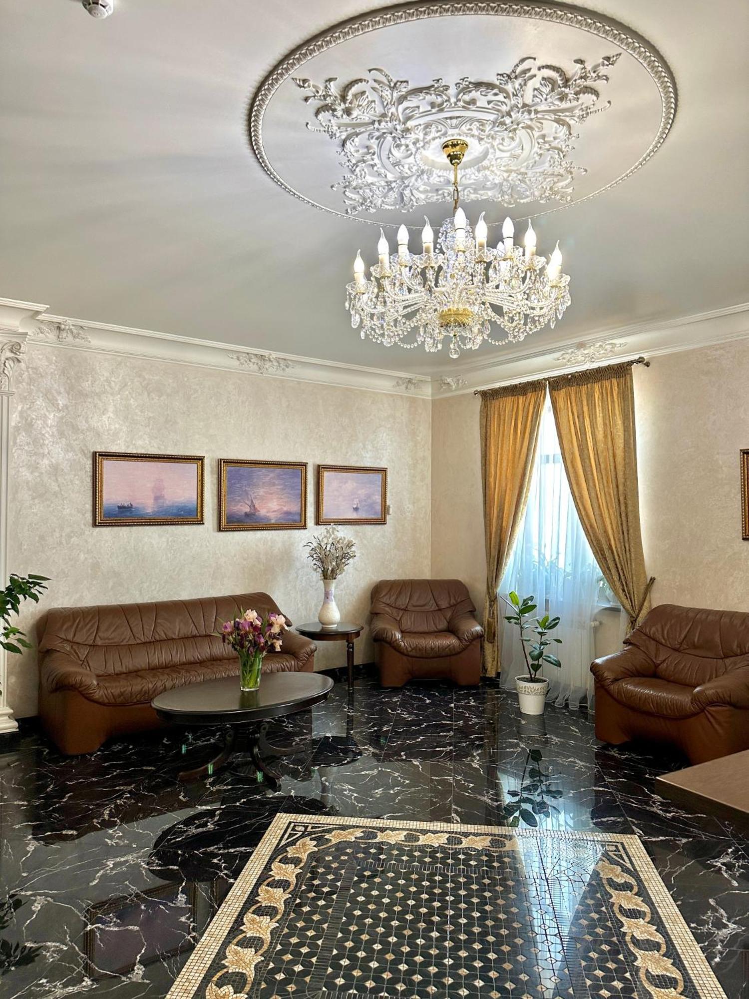 Vlg Hotel Boriszpil Kültér fotó